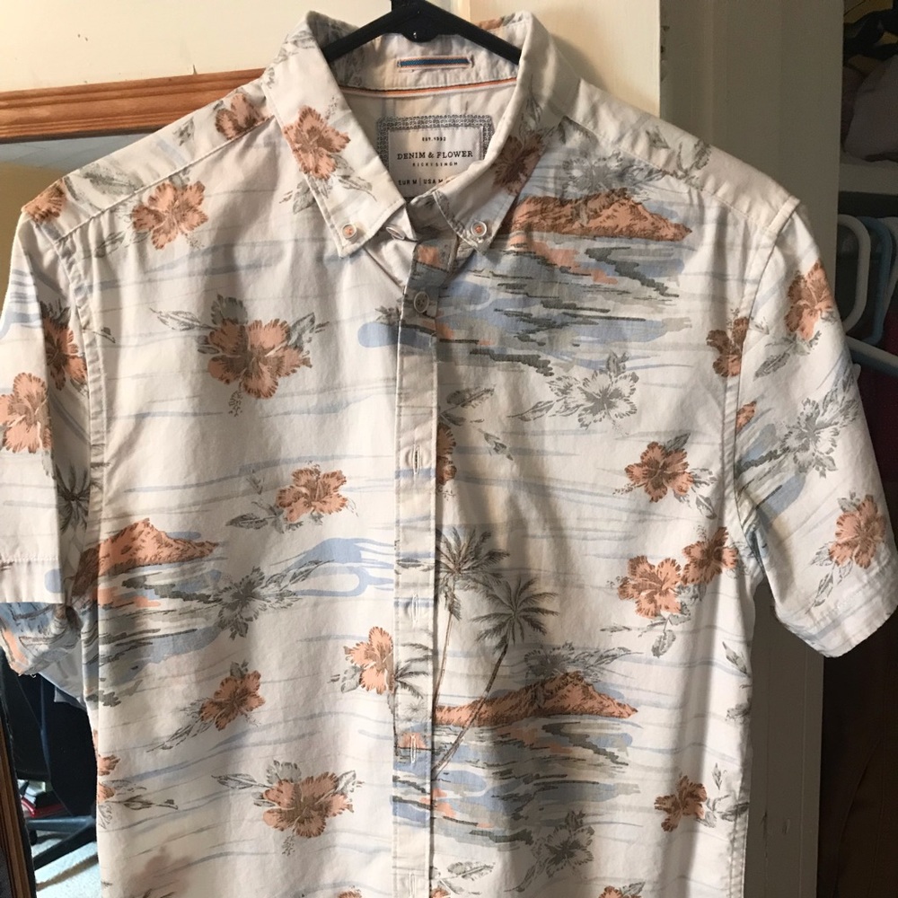 Denim and flower short sleeve button up